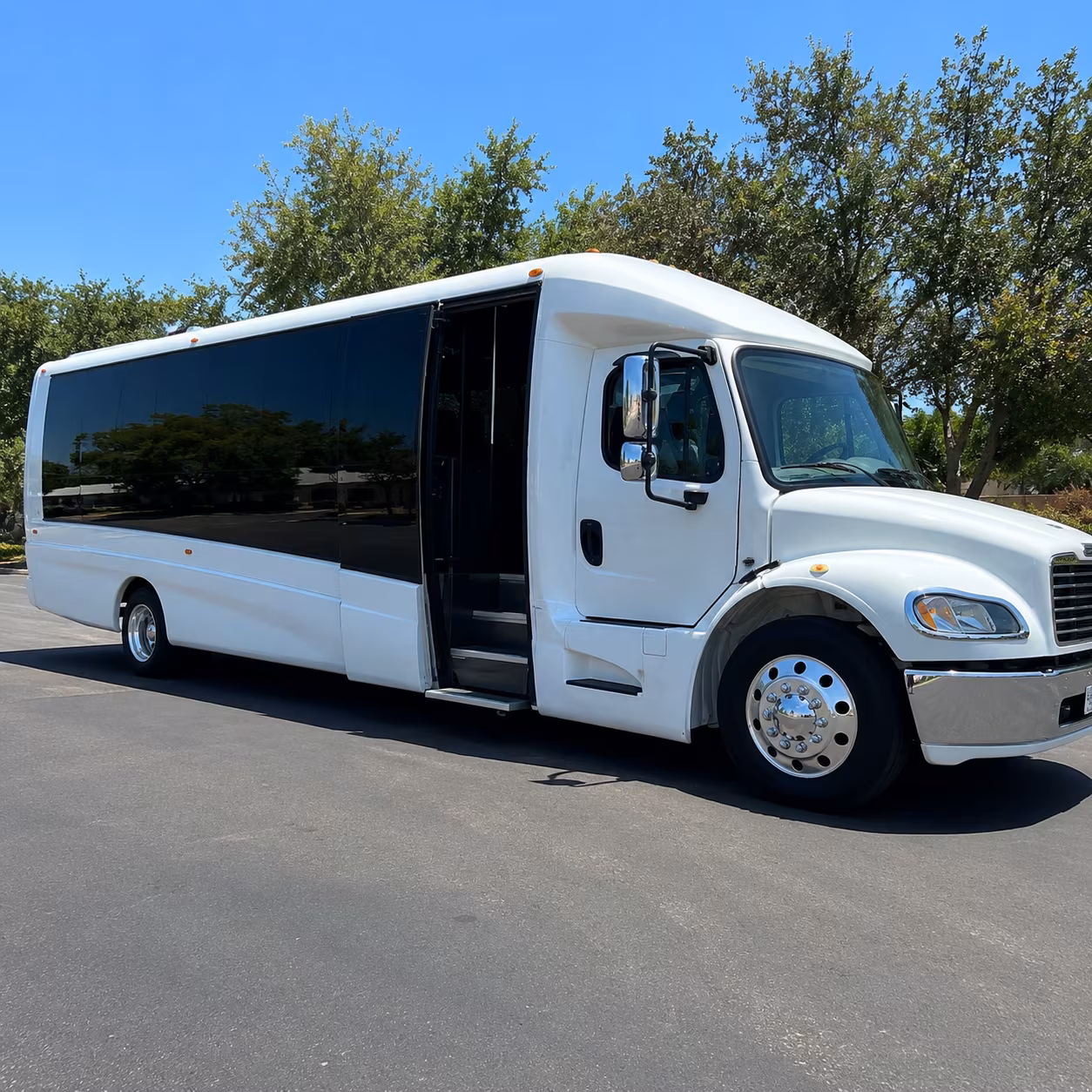 dearborn long distance transportation for every group size
