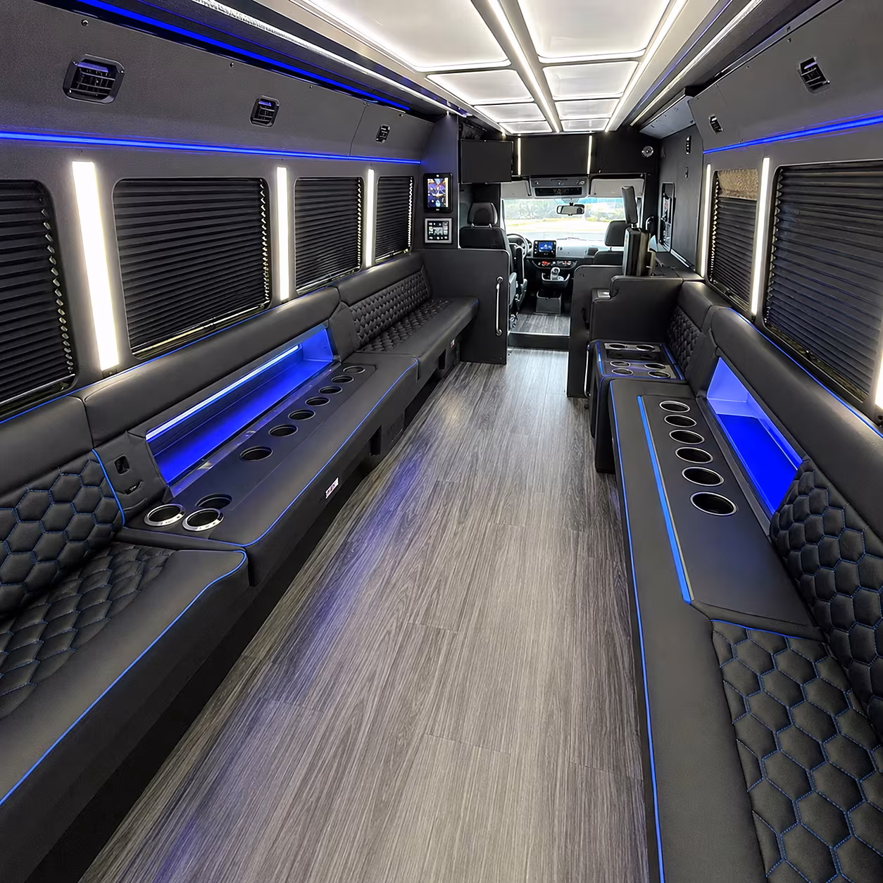 find your livonia holiday party bus transportation here