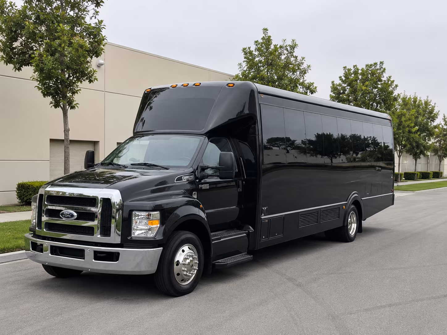 find your livonia new year s eve party bus transportation