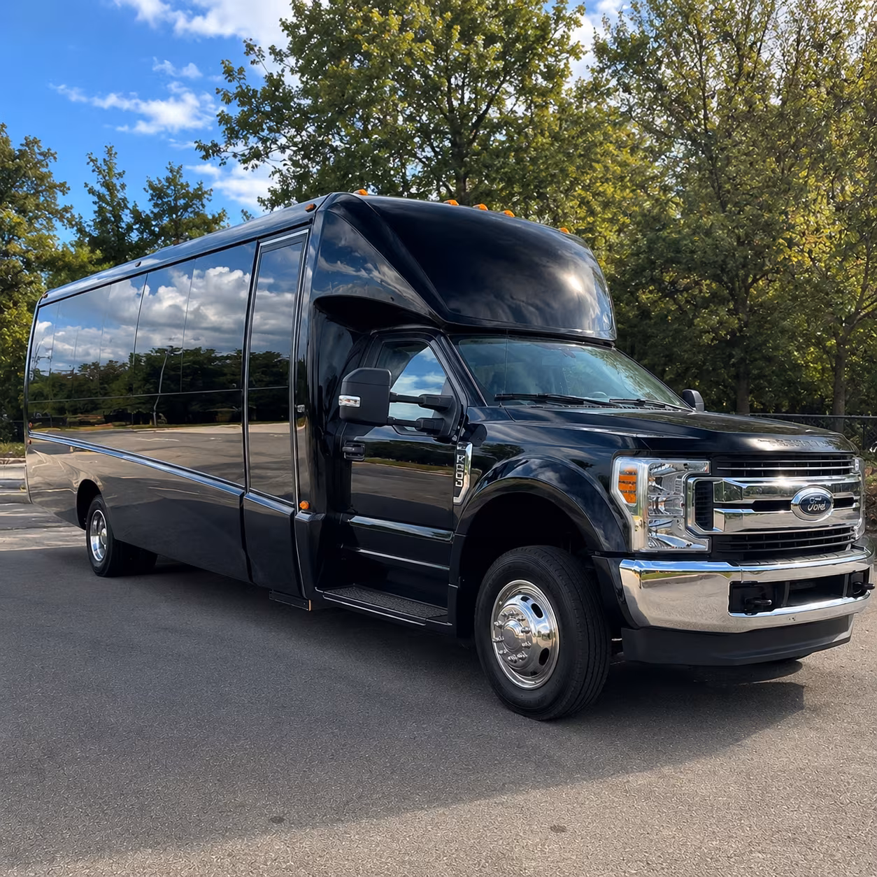 royal oak book the perfect ride with royal oak prom bus rentals