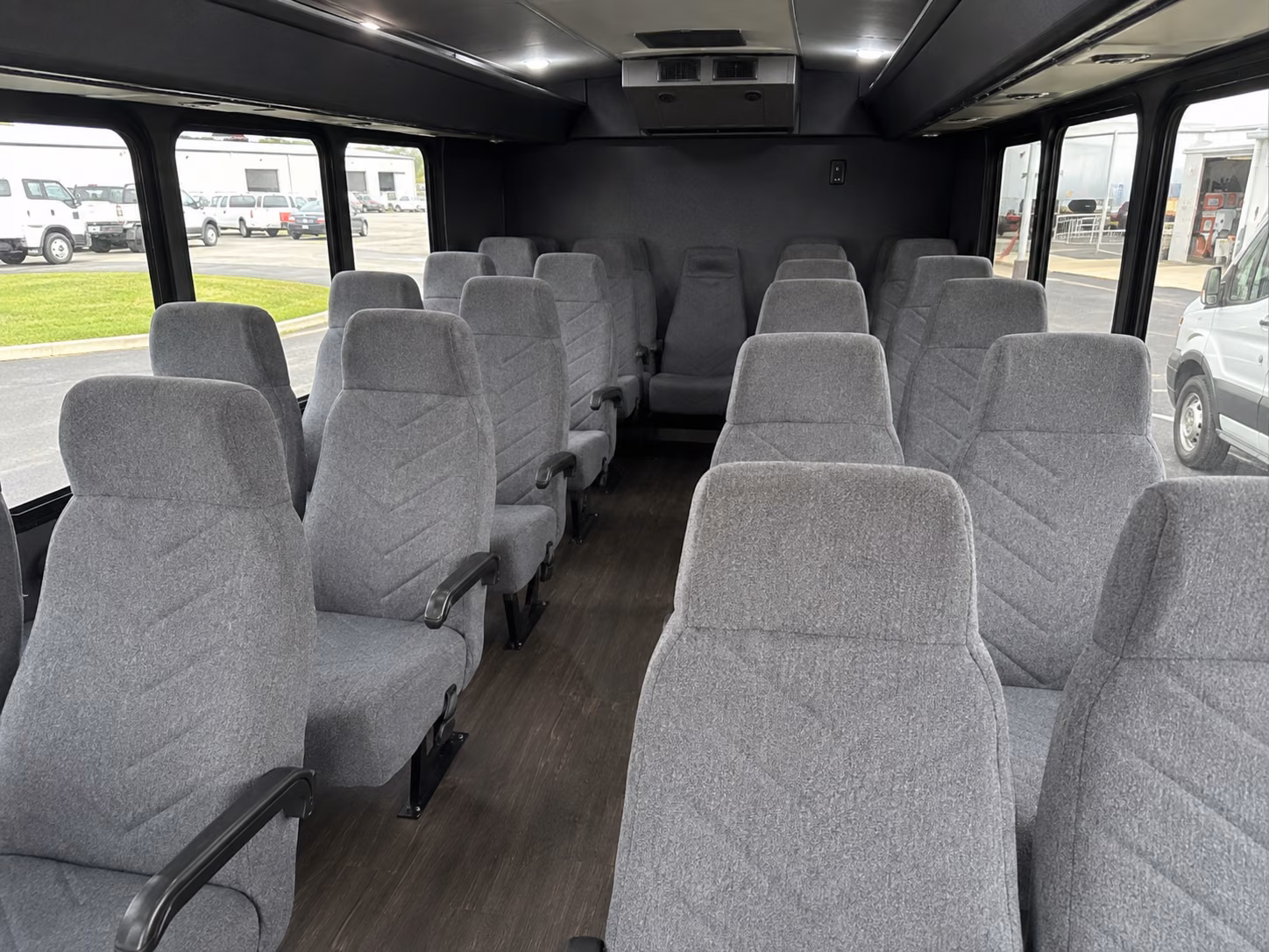 taylor corporate shuttle bus rentals in taylor